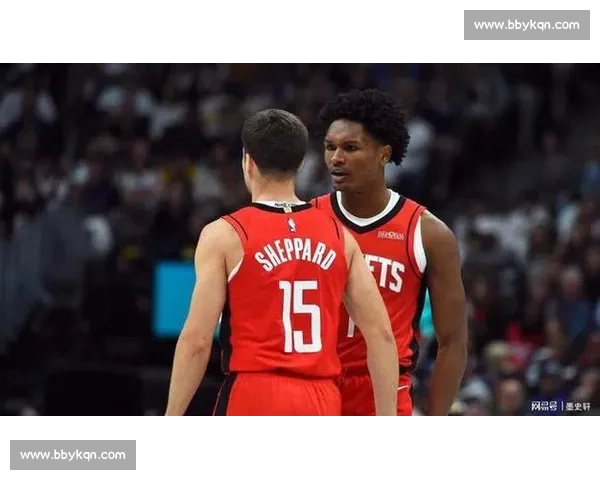 火箭队与快船队激烈对决全场回放精彩瞬间完整呈现