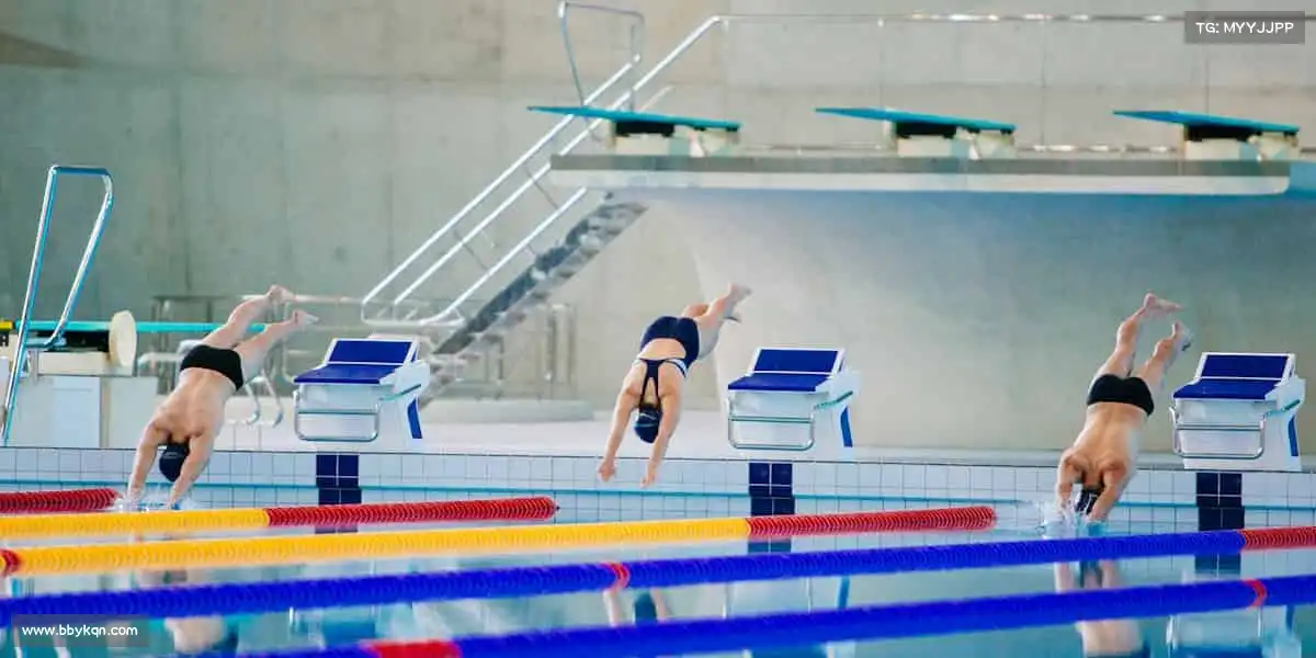 米兰milan🥊握紧拳头，不是为了击败对手，而是超越昨天的自己！